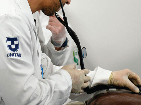 UNITAU prepara alunos para os grandes desafios da Medicina