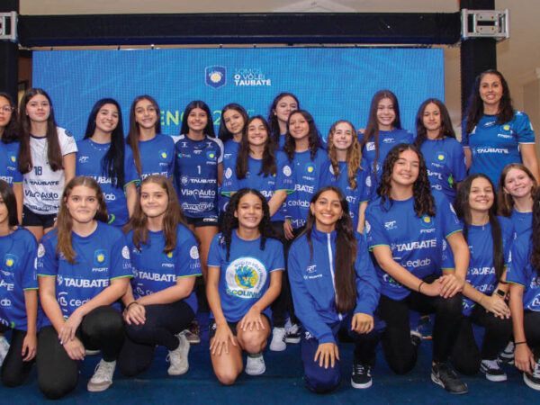 Vôlei Taubaté apresenta uniformes e elenco das equipes de base