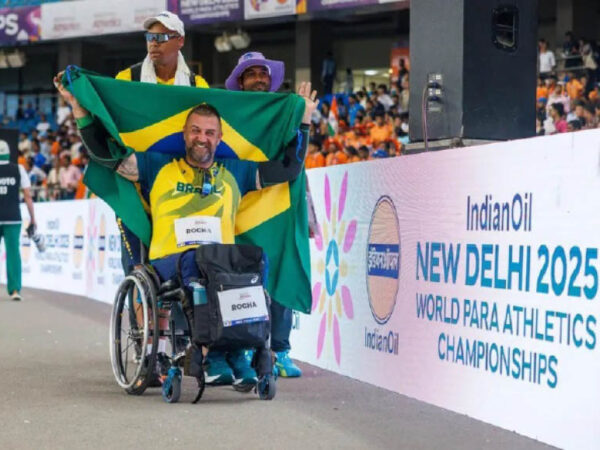 André Rocha conquista medalha de prata no Mundial de Paratletismo