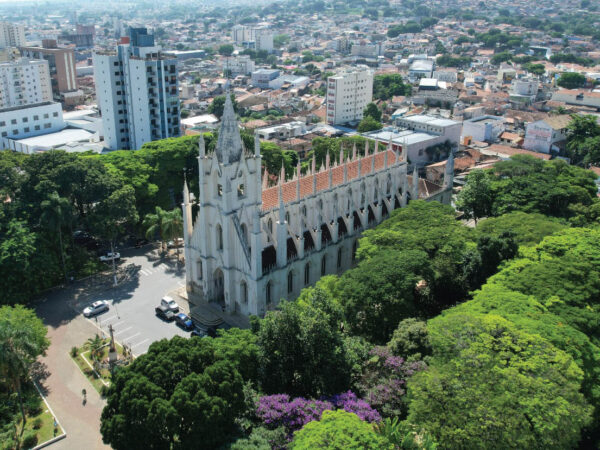 Taubaté recebe título de Município de Interesse Turístico
