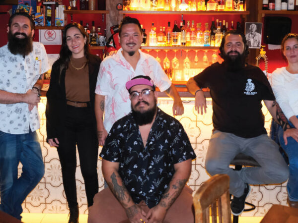 Assoprar de velinhas do etílico & gastronômico Dudão Prado